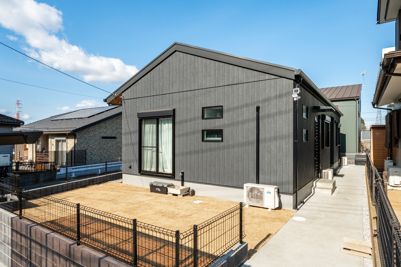 ペットと暮らす。コンパクト平屋に住むご夫婦と大事な家族の住まい